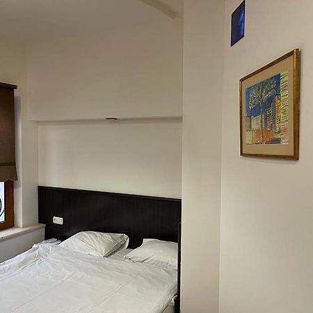 Yerevan Hostel Eksteriør billede