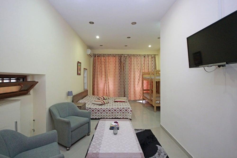 Yerevan Hostel Eksteriør billede