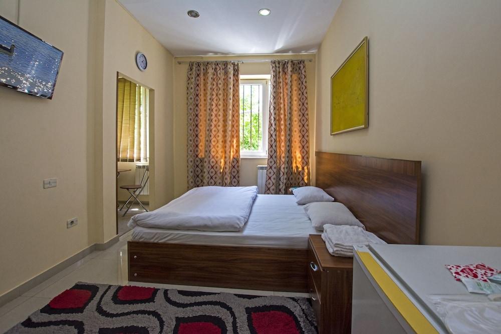 Yerevan Hostel Eksteriør billede